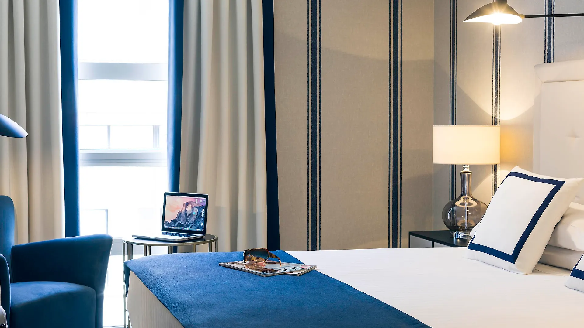 Hotel Mercure Jardines de Albia Bilbao España
