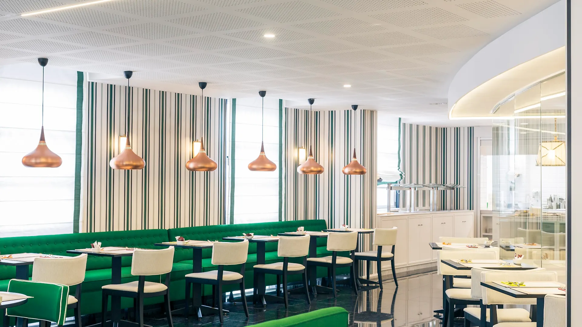 ****  Hotel Mercure Jardines de Albia Bilbao España