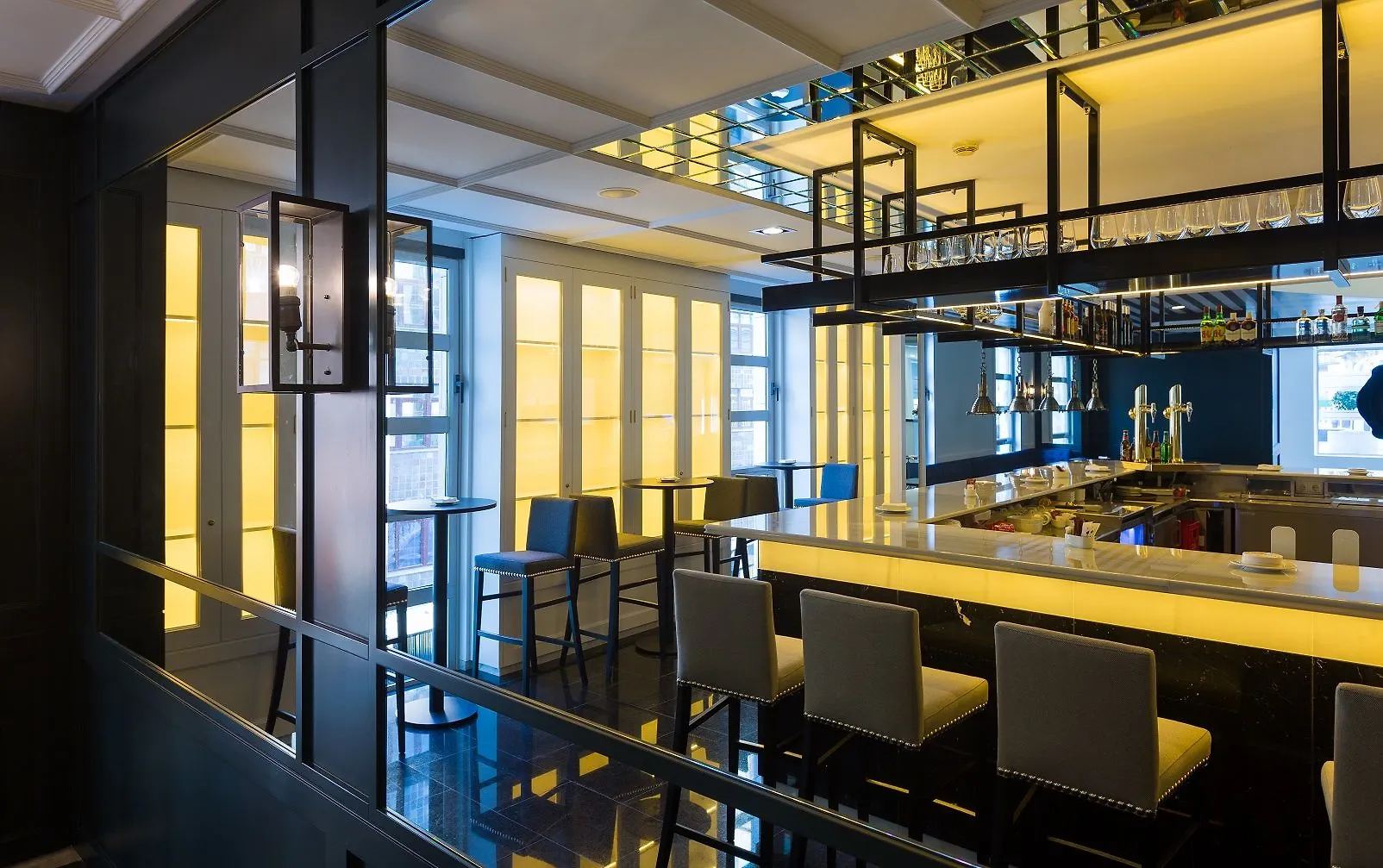 Hotel Mercure Jardines De Albia Бильбао 4*,  Испания