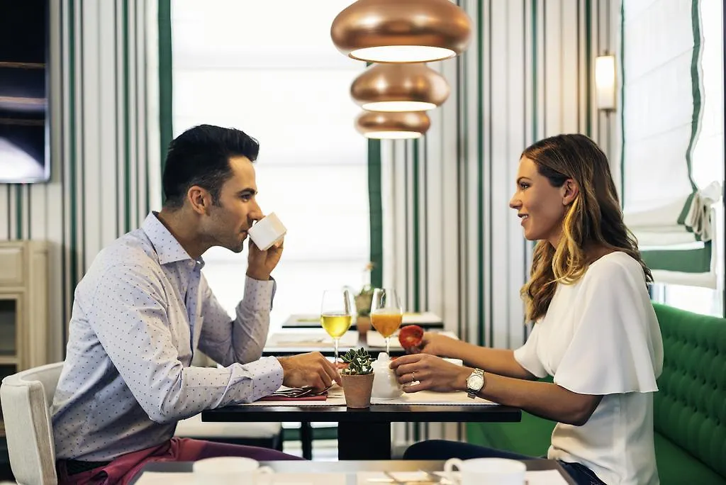 ****  Hotel Mercure Jardines de Albia Bilbao España