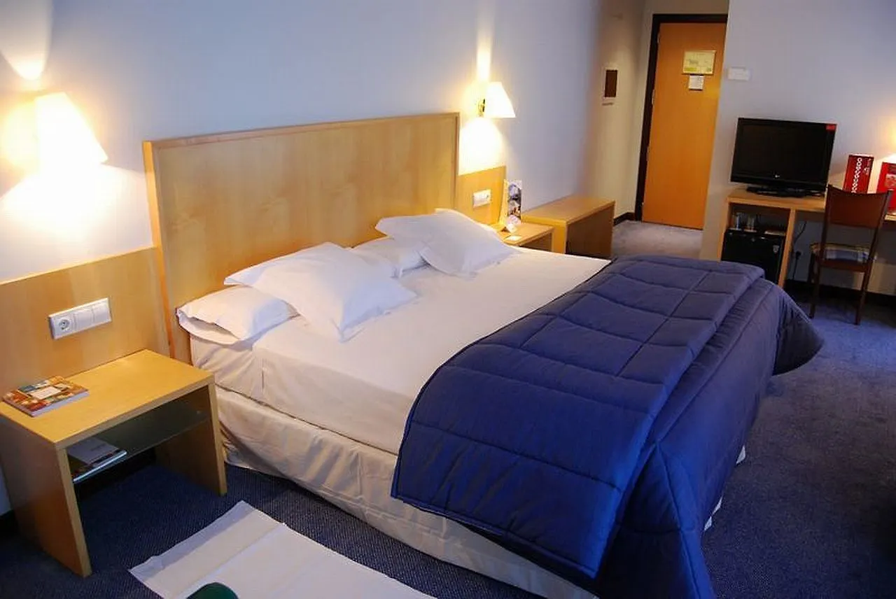 Hotel Mercure Jardines De Albia Bilbao 4*,  Spain